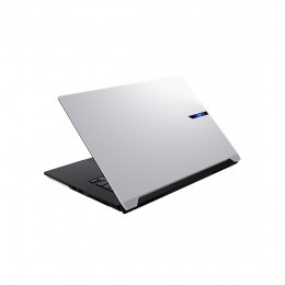 Ноутбук Gigabyte AERO X16 16" QHD 165Hz Ryzen AI 9HX 370 32GB 1TB RTX5070 Win11